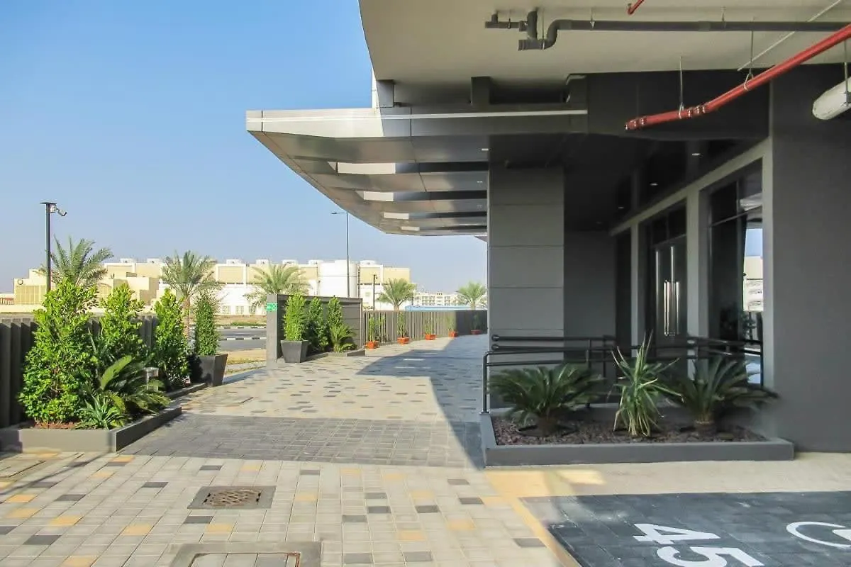 Frank Porter - Majestique Residence 2 Dubai 0*,